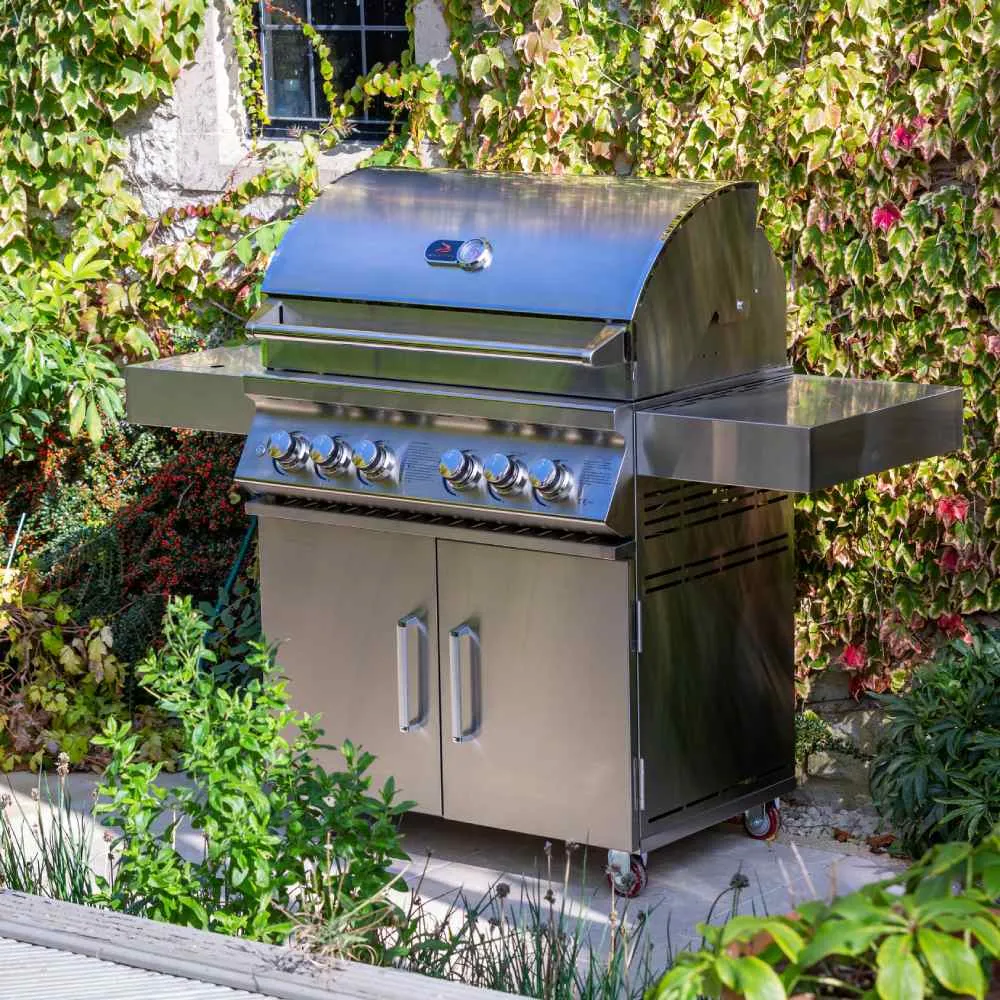 Bibury 4 Burner Gas BBQ & Rotisserie - Whistler Grills