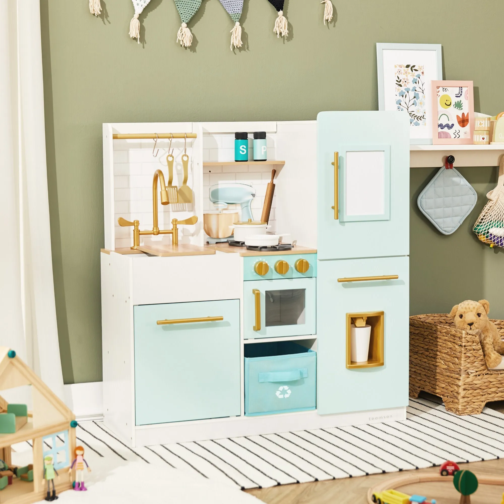 Biscay Delight Classic Play Kitchen With Magnetic Refrigerator And Accessories, Mint