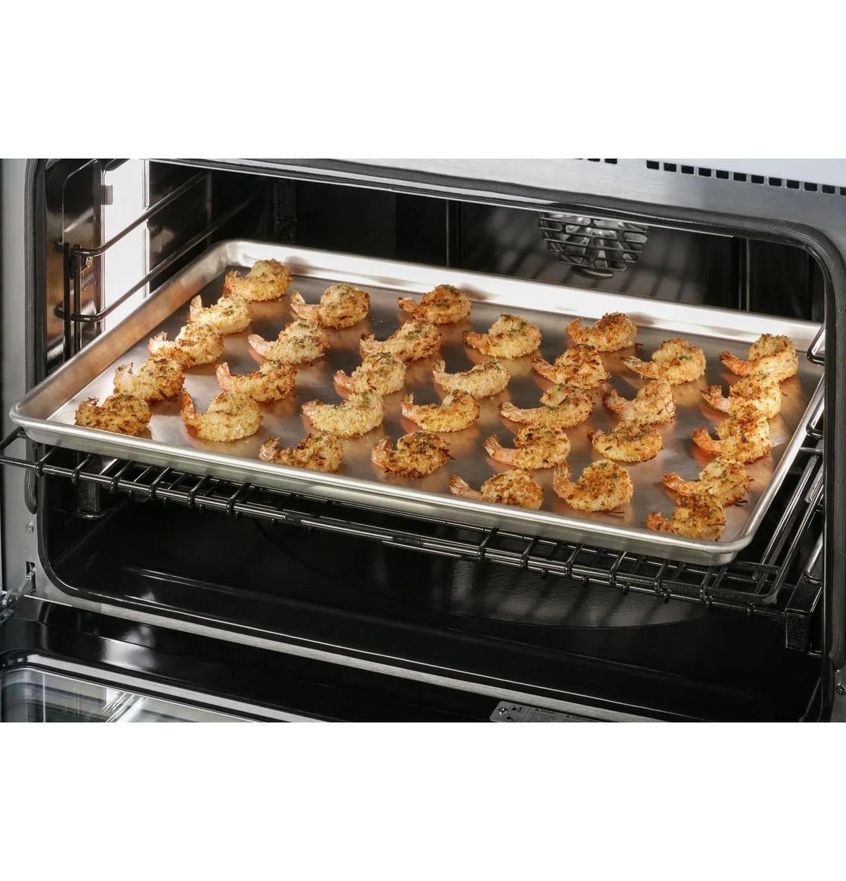 Cafe C2Y366P3TD1 Caf(eback)™ 36" Smart Dual-Fuel Commercial-Style Range with 6 Burners (Natural Gas)