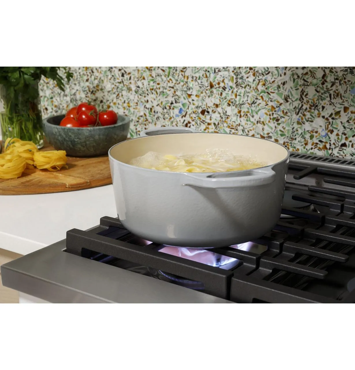 Cafe C2Y486P2TS1 Caf(eback)™ 48" Smart Dual-Fuel Commercial-Style Range with 6 Burners and Griddle (Natural Gas)