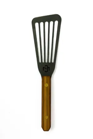 Cast-A-Way Carbon Spatula