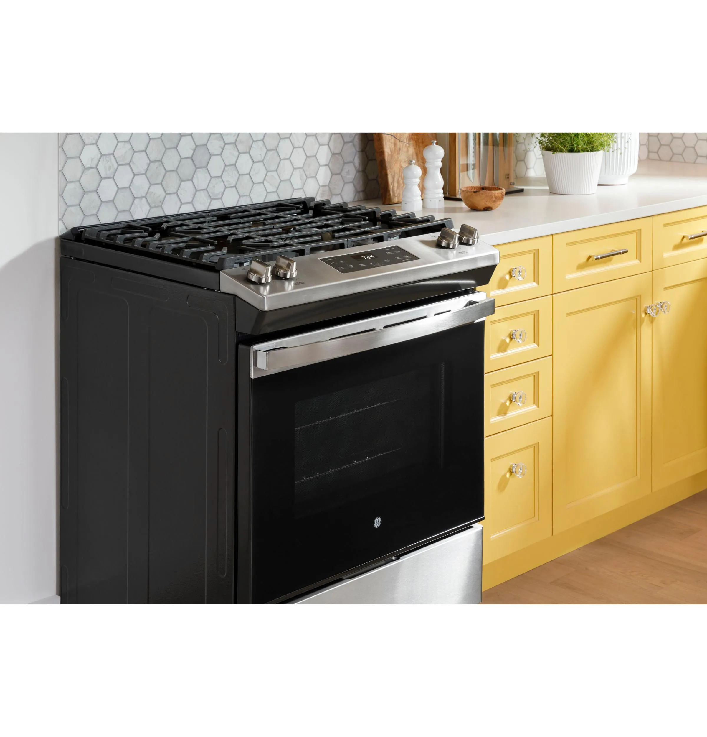 GE® 30" Slide-In Front Control Gas Range