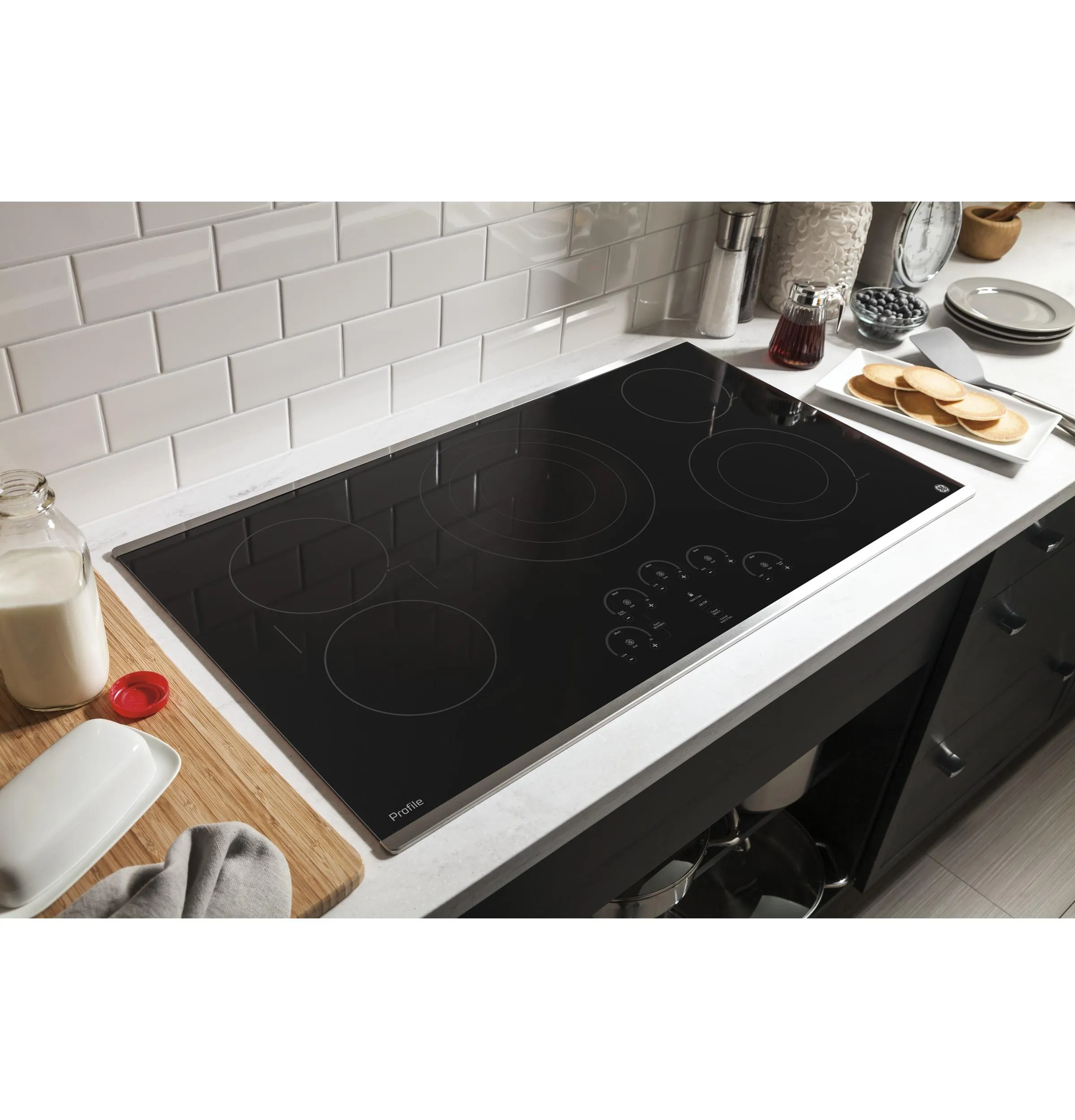 GE Profile™ 36" Built-In Touch Control Cooktop