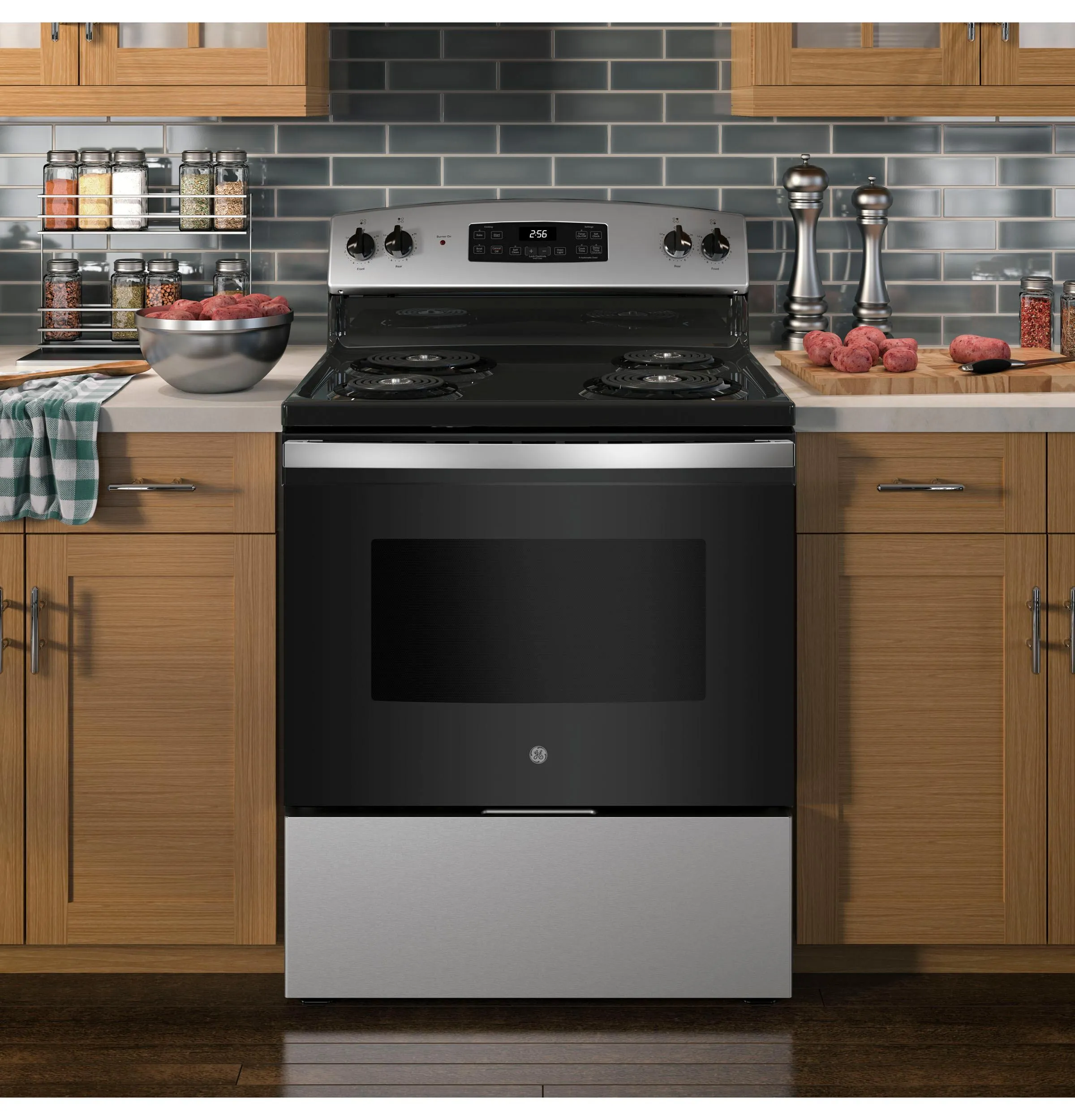 JB256RTSS GE® ENERGY STAR® 30" Free-Standing Self-Clean Electric Range