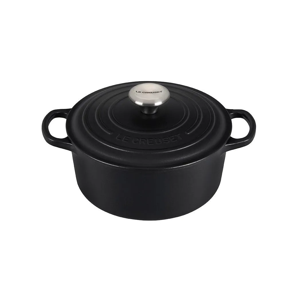 Le Creuset 3.5 qt Enameled Cast Iron Signature Round Dutch Oven