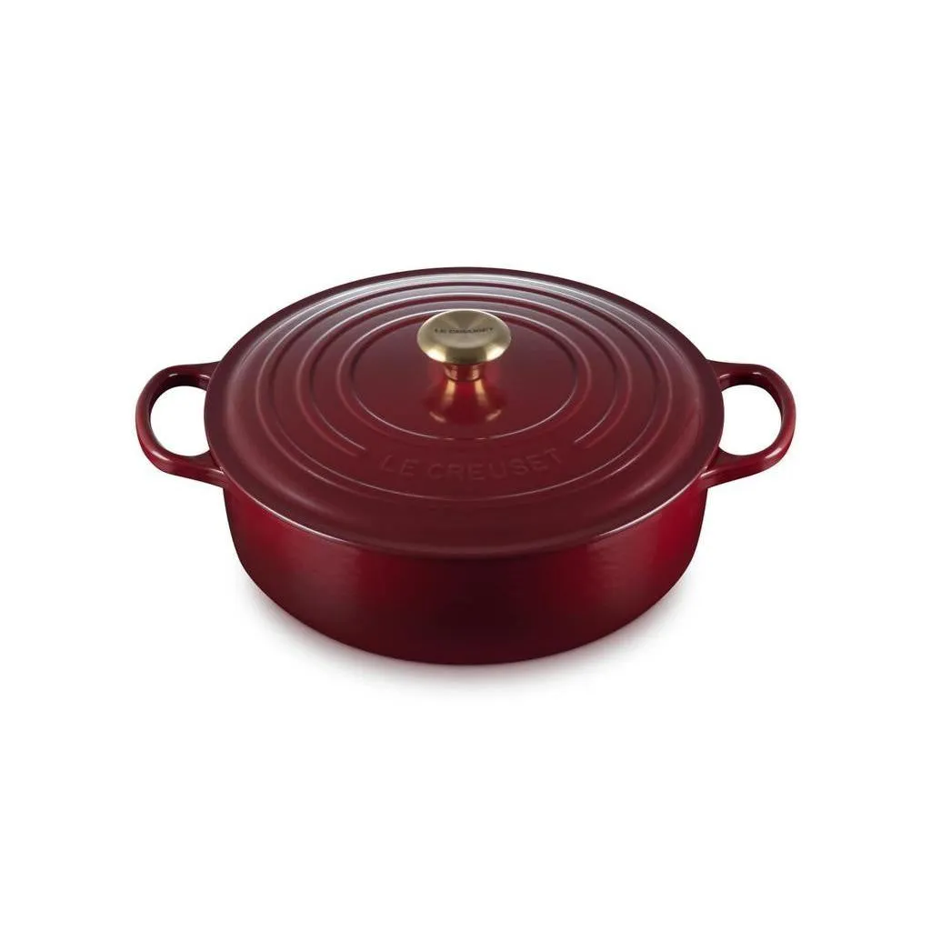 Le Creuset  6.75 qt Signature Cast Iron Wide Round Dutch Oven