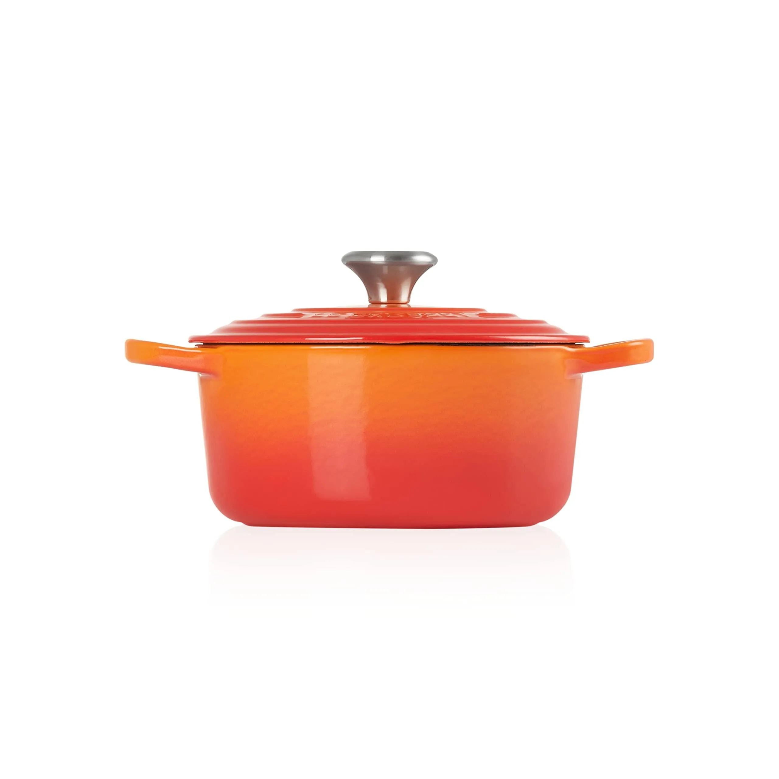 Le Creuset Signature Round 2 Qt. Dutch Oven