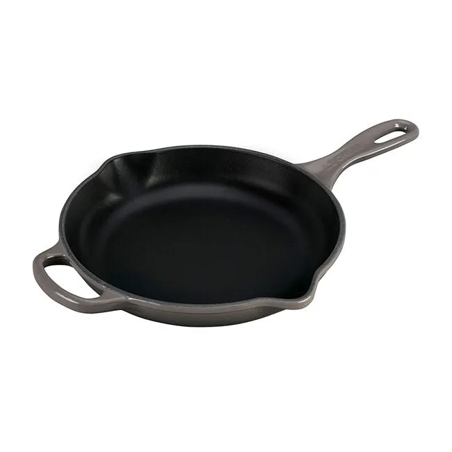 Le Creuset Signature Skillet - 9"