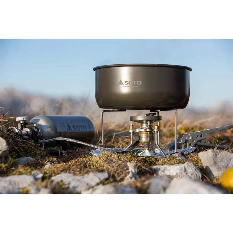 Soto StormBreaker w/Fuel Bottle Red Combo Camping Stove