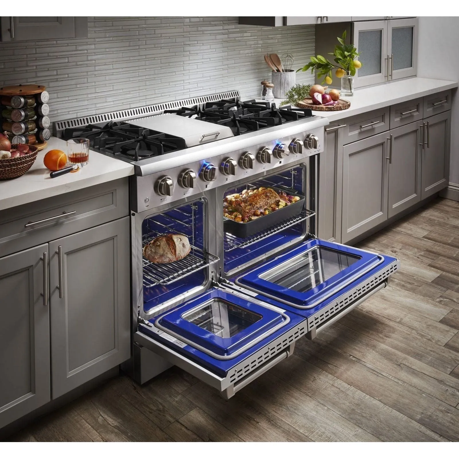 Thor Kitchen 48-Inch 6.7 cu. ft. Dual Fuel Range in Stainless Steel (HRD4803U)